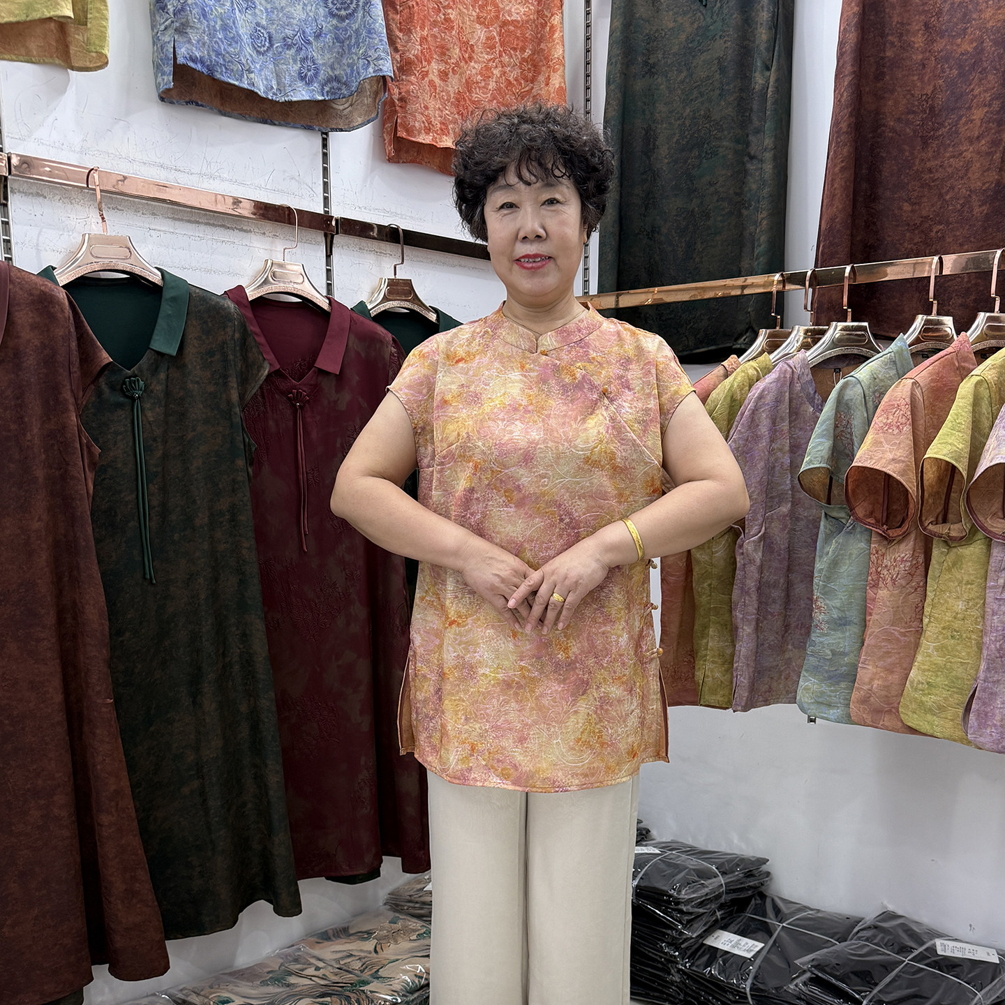中老年国风立领斜扣碎花小衫夏季宽松大码轻薄I短袖妈妈中长款