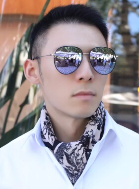 春秋冬新款新款棉质男士小围巾短款70小方巾千鸟格护颈围脖高级感