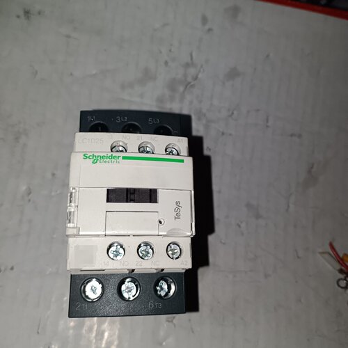 直流接触器LC1D25BD、24VDC。，成色—议价