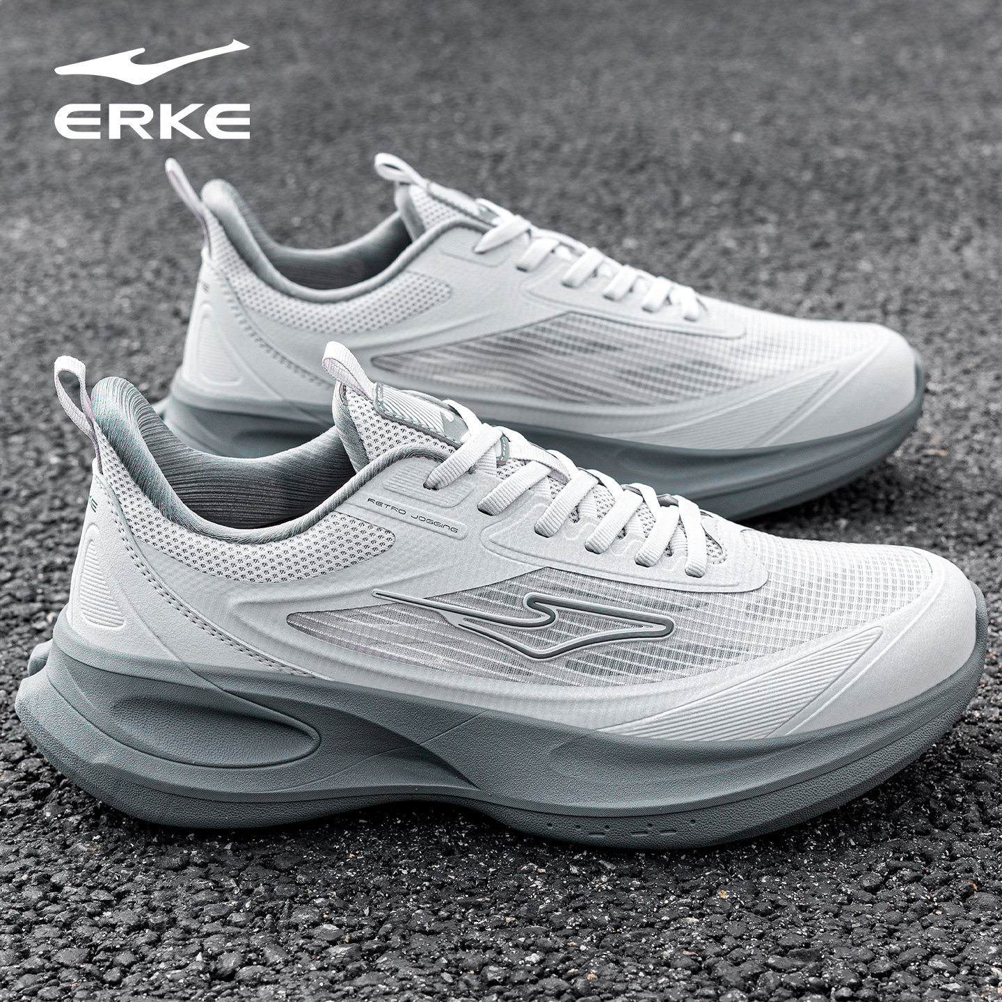 鸿星尔克男鞋运动鞋2026新款软底跑步鞋春季网面透气鞋子男老爹鞋