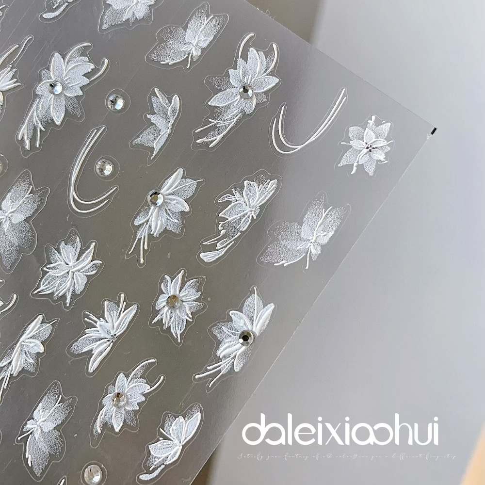 网红流行白色雪割草晶钻贴纸