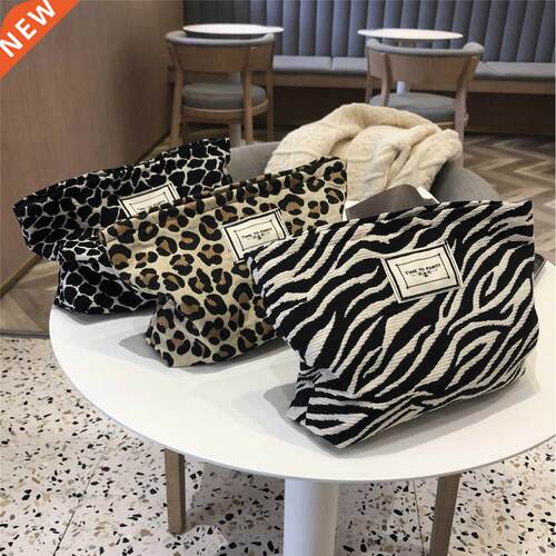 Large Women Leopard Cosmetic Bag Waterproof Zipper Make Up