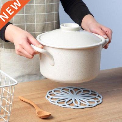 1Pcs Heat-insulated Placemat Hollow Design Dinner Table Mat