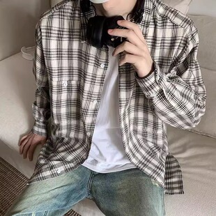 2024新款情侣休闲长袖衬衫黑白格子衬衣日系春秋季休闲外套上衣男
