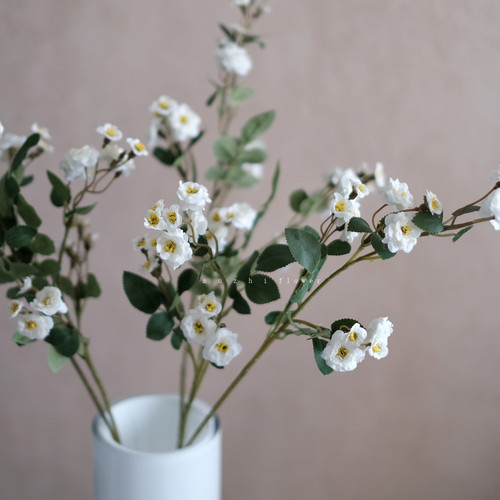 白色雏菊仿真花束轻奢桌面摆件