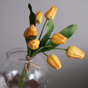 逼真高级感橙橘黄郁金香仿真花束轻奢高端家居装 饰客厅花艺插花