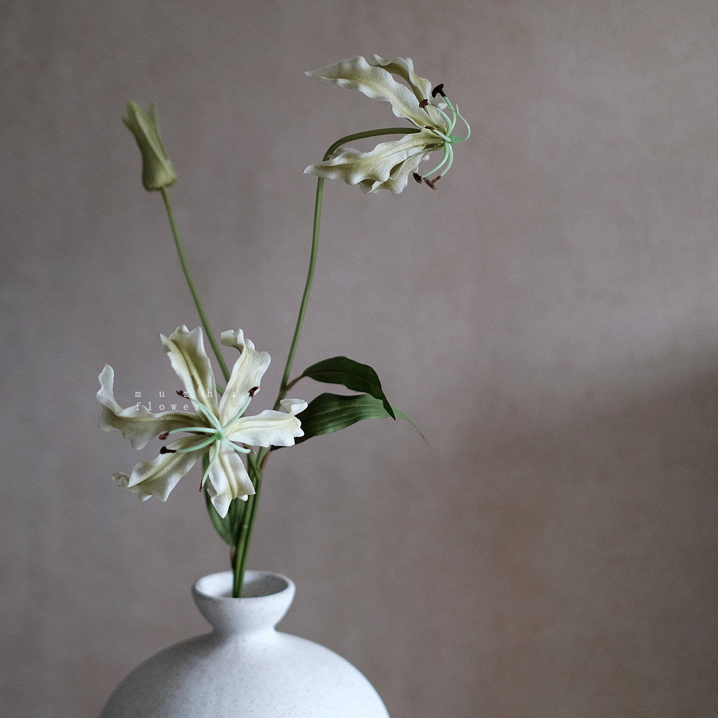 轻奢高端绿色嘉兰百合花逼真手感仿真花束高级感客厅插花花艺摆件