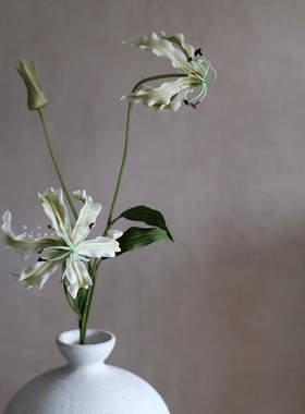 轻奢高端绿色嘉兰百合花逼真手感仿真花束高级感客厅插花花艺摆件