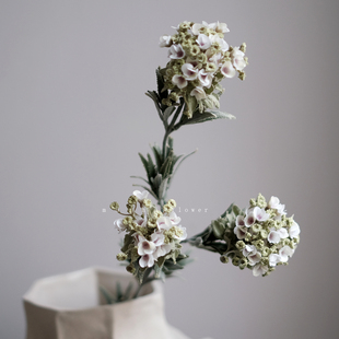 轻奢简约风仿真花白色小花束高级感绢花客厅桌面插花家居装饰摆件