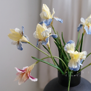 鸢尾仿真花装 饰摆件高级感客厅插花电视柜摆设高端花艺餐桌花摆花