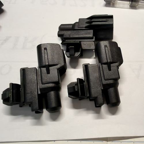 适配百万款帝豪室外 室内温度传感器 感应器室外温度传感器原厂