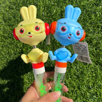 儿童卡通手摇摇哨发声泡泡棒动物兔子青蛙鸭子恐龙暴王龙手持