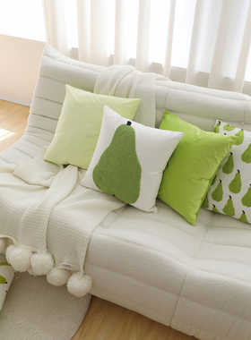 装典美家ZOODII小众现代绿色水果梨抱枕腰枕客厅极简当代艺术靠垫