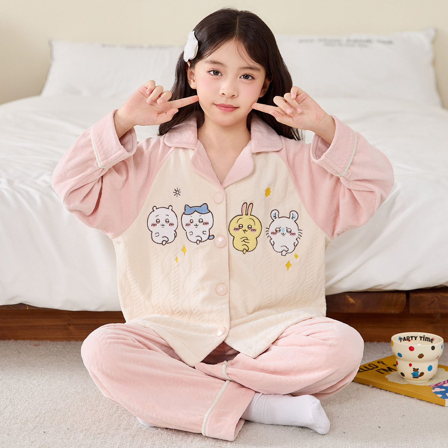 加厚保暖吉伊卡哇可爱女童家居服