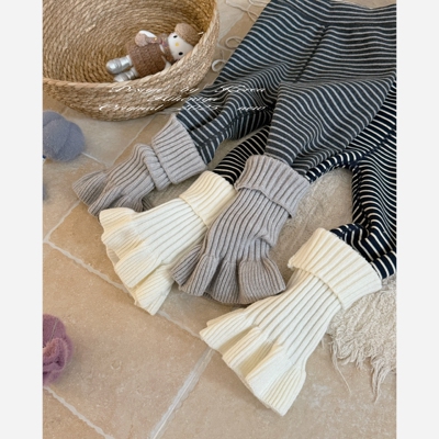 Spring韩国童装2025秋冬新款宝宝条纹桑蚕丝打底裤女童修身打底裤