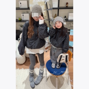 亲子碎花防风冲锋衣女小童连帽外套 新款 Spring韩国童装 2025年秋季
