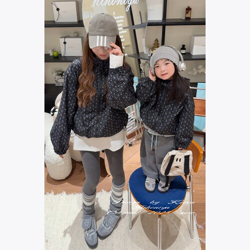 Spring韩国童装2025年秋季新款亲子碎花防风冲锋衣女小童连帽外套