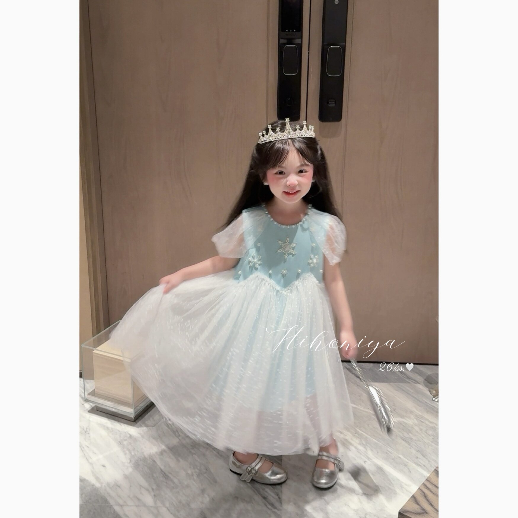 Spring韩国童装2026夏季新款宝宝高定艾莎绣珠网纱礼服女童连衣裙图片