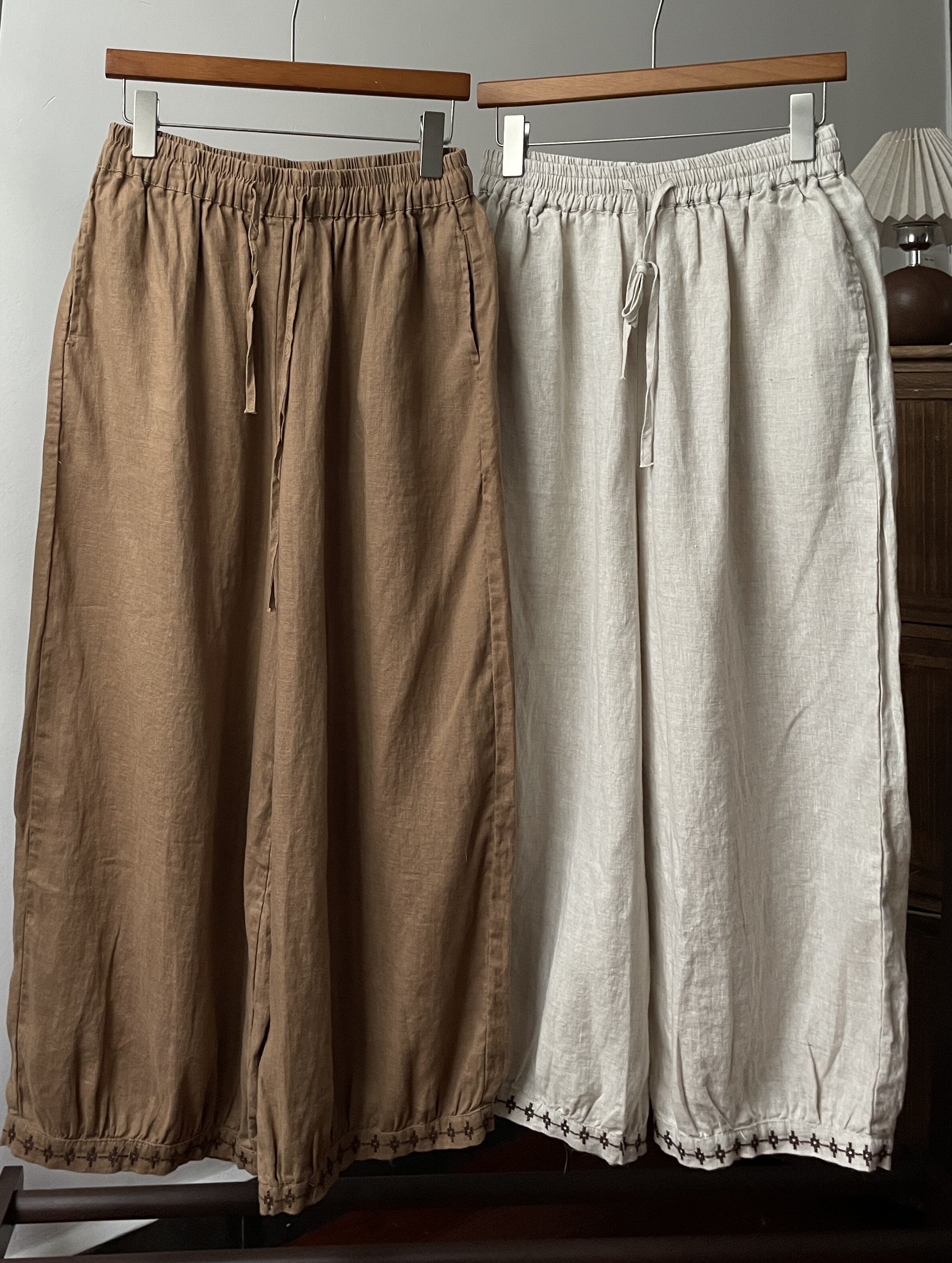 春夏新款亚麻刺绣松紧腰灯笼裤阔腿裤休闲宽松日系长裤长88腰围68