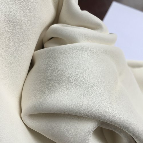 B1450原色无铬鞣环保头层小牛皮1.2mm软真皮服装皮标手工DIY皮料