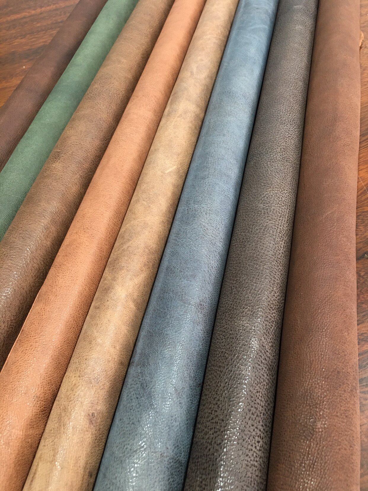 植鞣缩纹油蜡山羊皮真皮箱包鞋靴手工diy皮料1-1.2适中偏软f1266