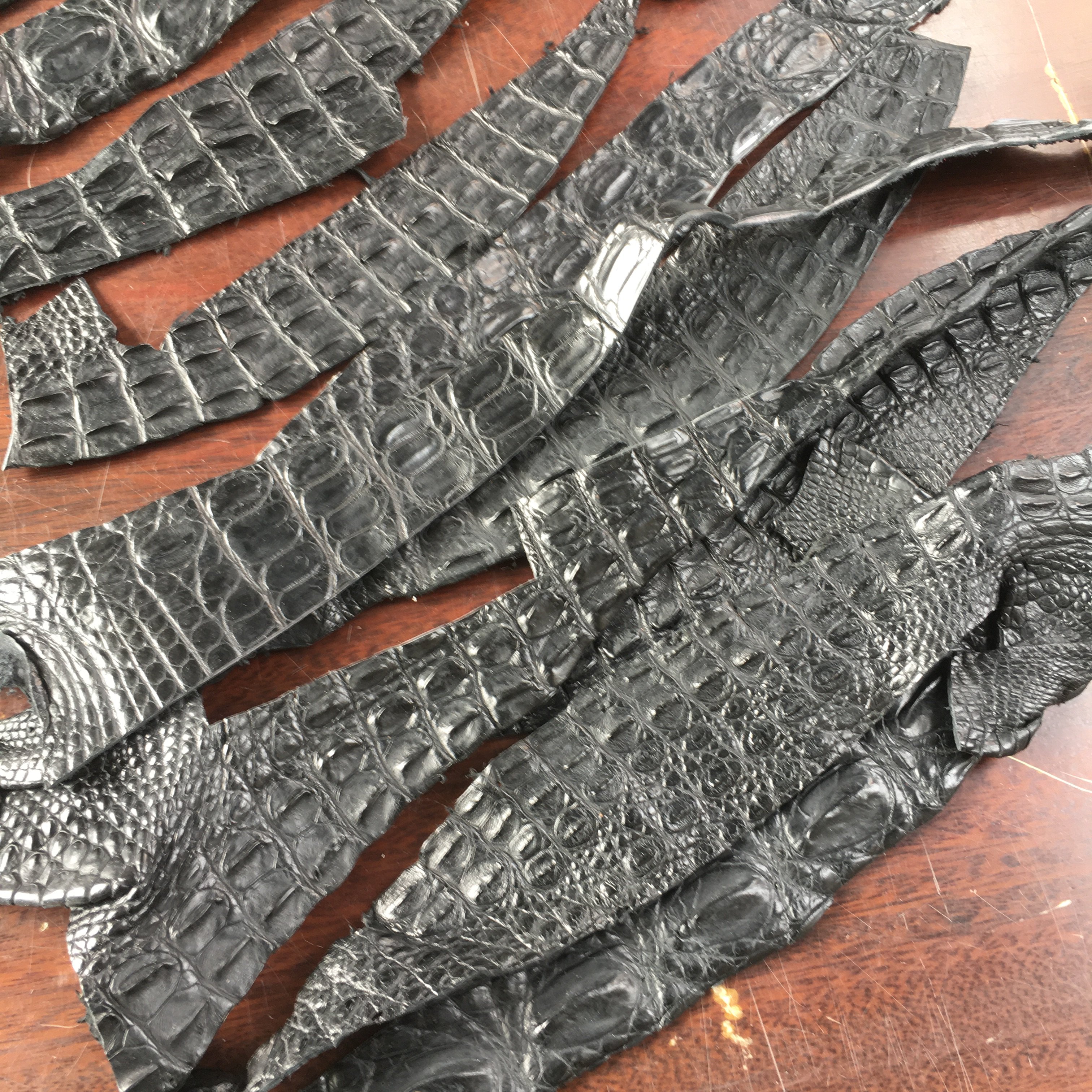 Tzp371鳄鱼皮小料特种动物真皮服装镶嵌装饰表带手环手工DIY皮料