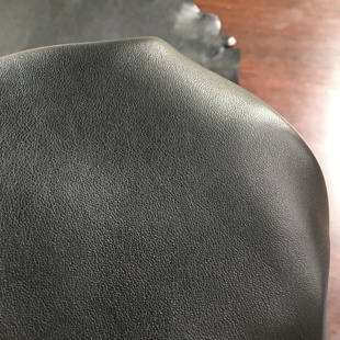 F4266黑色绵羊皮真皮手工DIY皮料1.1 1.3mm软