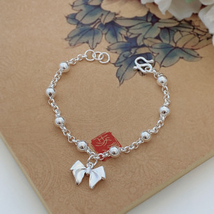 新品时尚设计蝴蝶结手链女孩子大学生礼物手链