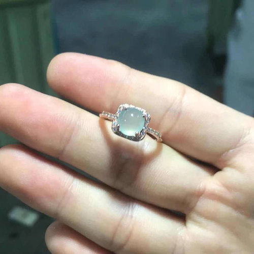 新品镶嵌高冰玉髓女戒指指环送礼