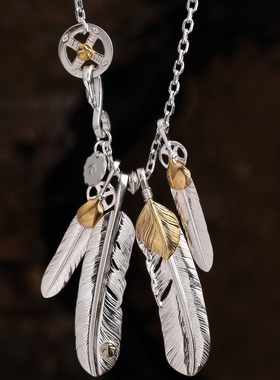 s925银先铜点金鹰爪羽毛项链