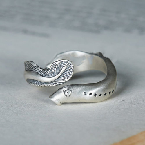 新品复古做旧精雕鳗鱼开口戒指环