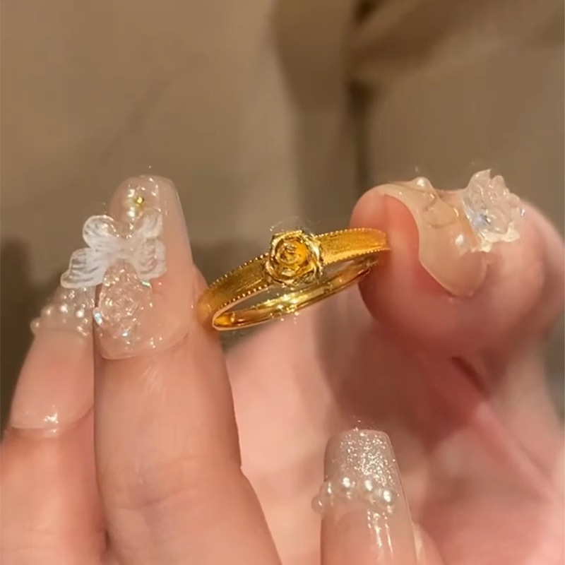 金色拉丝珠边玫瑰花戒指细闪高级