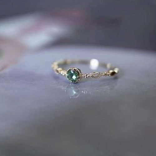 新品新款沙佛莱镶嵌绿锆石戒指女
