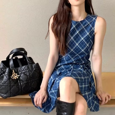 绝美蓝色格子无袖背心连衣裙短裙