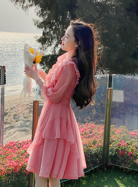 高级感茶歇法式温柔泡泡袖粉色连衣裙女夏季气质收腰荷叶边仙女裙