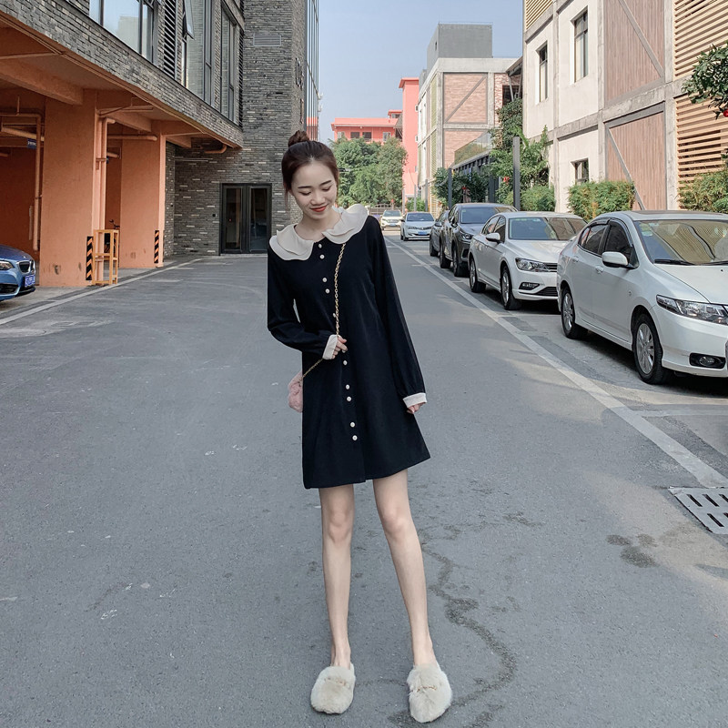 法式小黑裙女秋装复古新款裙子中长款黑色娃娃领长袖衬衫连衣裙