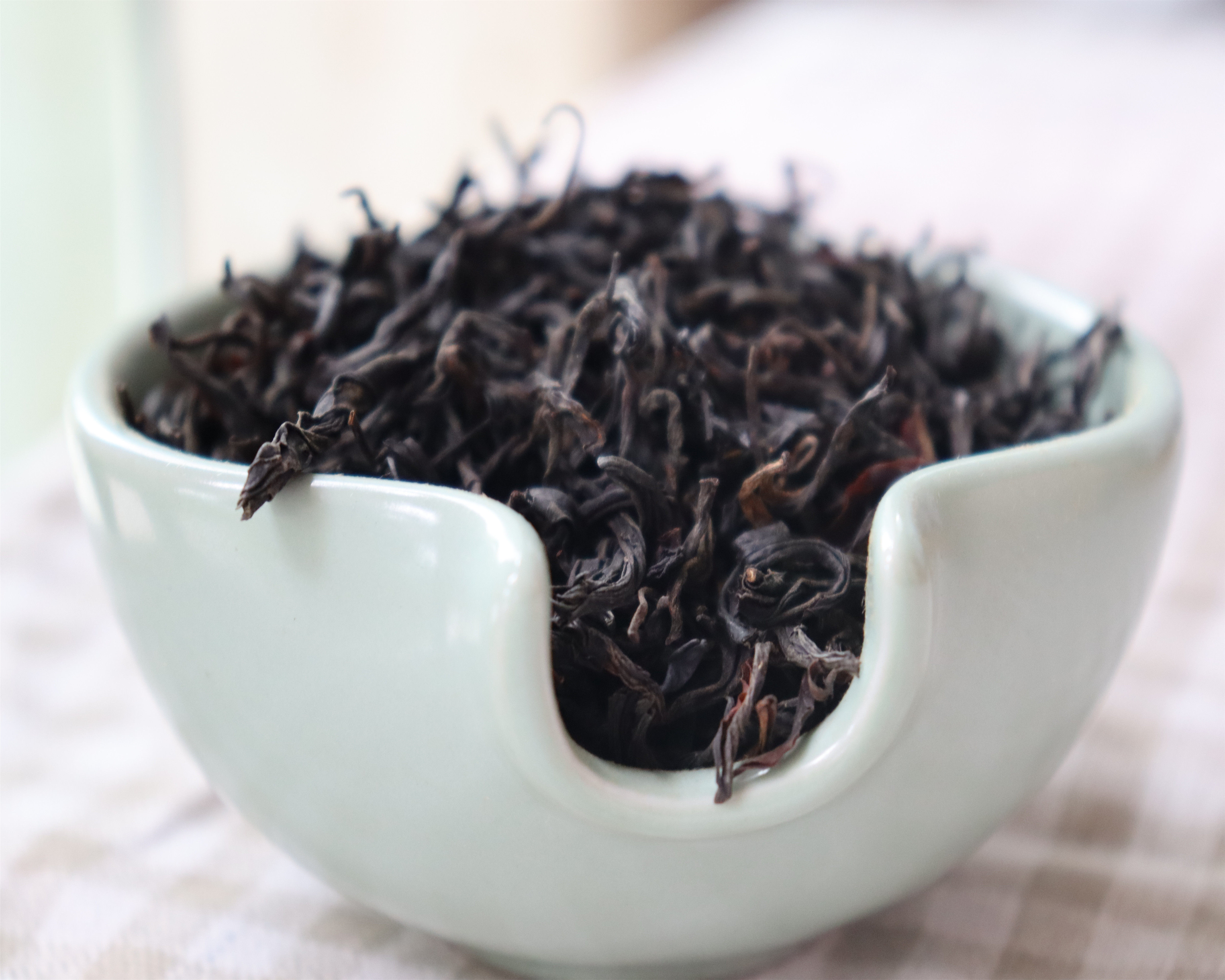 2020年云南临沧凤庆大叶种滇红茶特级野生红茶单芽蜜香型50g包装