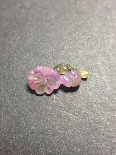 醒走 天然舒俱来苏工雕刻果冻桃红绿樱花梅花枝吊坠小雕件苏纪石