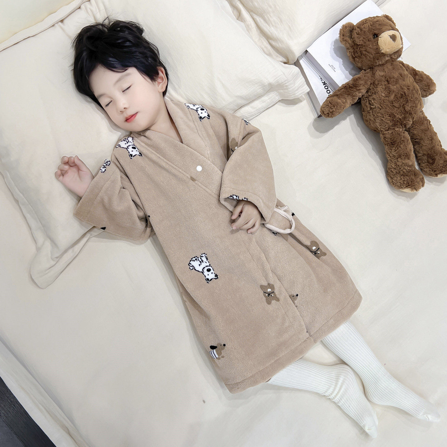 儿童浴巾秋冬款法兰绒加厚男童可爱睡袍宝宝珊瑚绒洗澡浴衣家居服