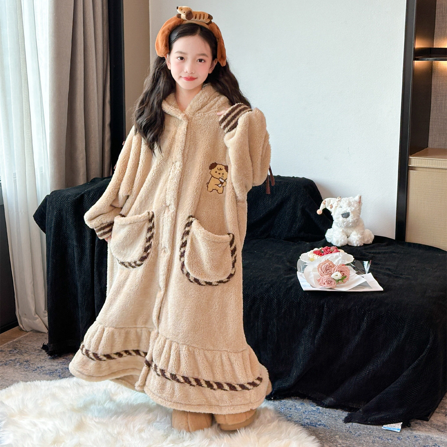 新款女童珊瑚绒睡袍秋冬加厚2025初中生少女冬季斗篷睡衣儿童浴袍