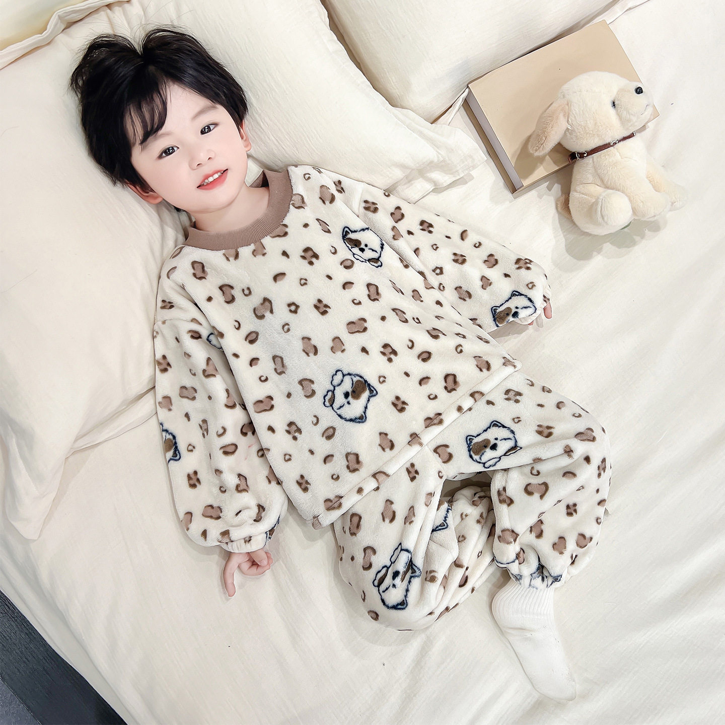 新款男童睡衣秋冬法兰绒男宝宝分体套装男孩套头珊瑚绒家居服加厚