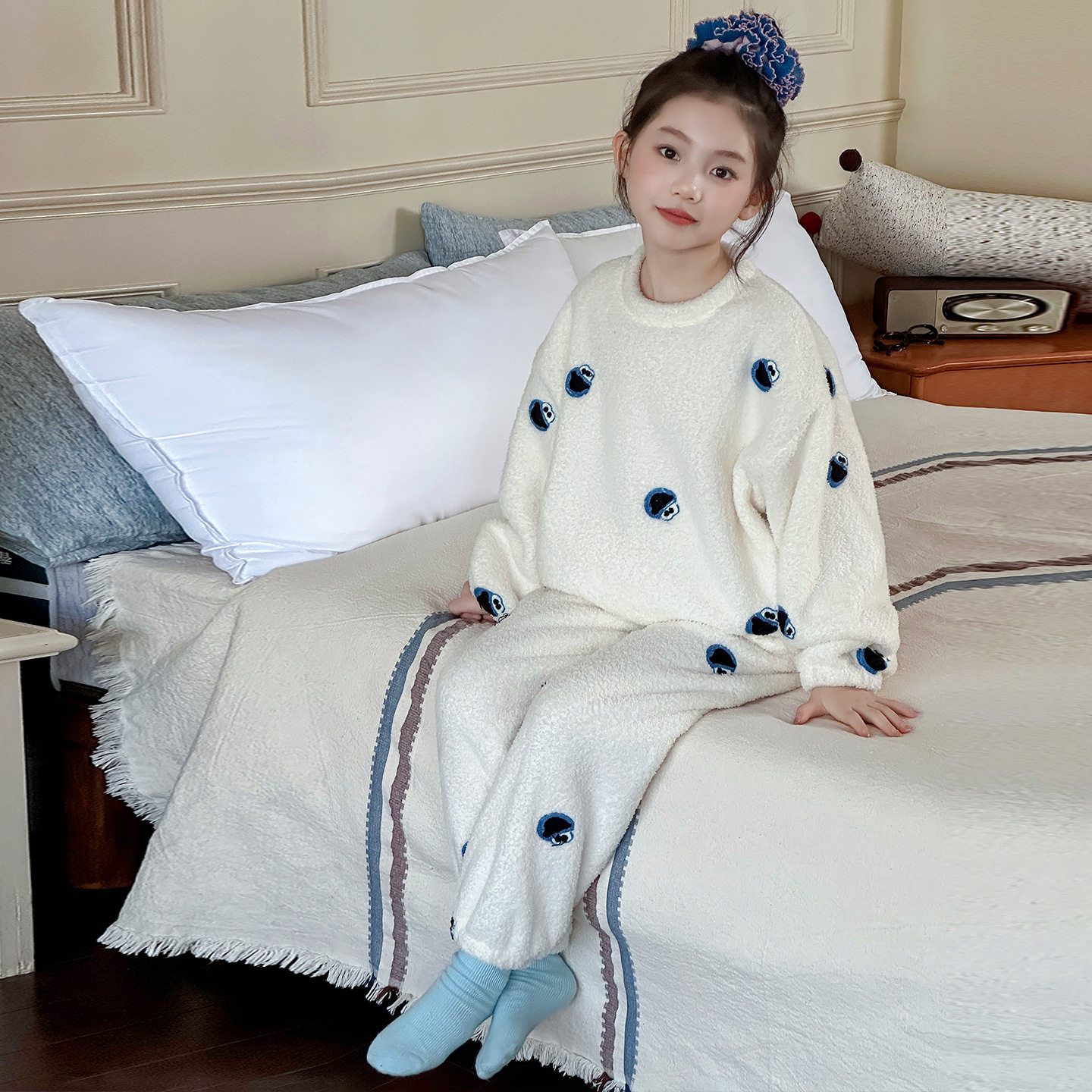 2025年冬季新款女童家居服套装