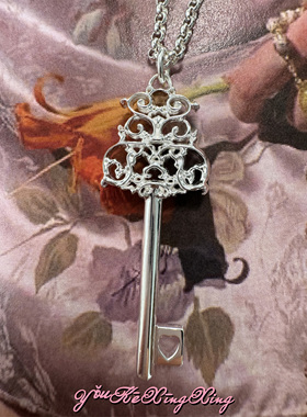 有颗星星女S925银龙纹钥匙项链