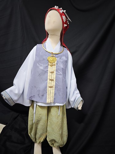 玺儿制作汉服 明制 比甲 琵琶袖 灯笼裤 小紫