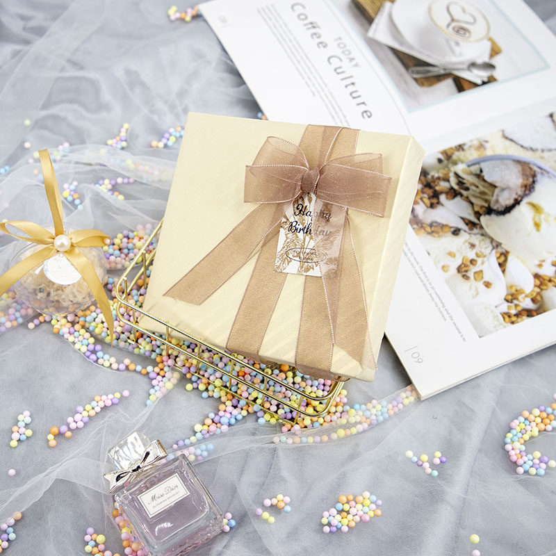 졸업 시즌 생일 축제 고급 비즈니스 생일 선물 선물 상자 포장지 수제 꽃다발 가방 책 표지 종이