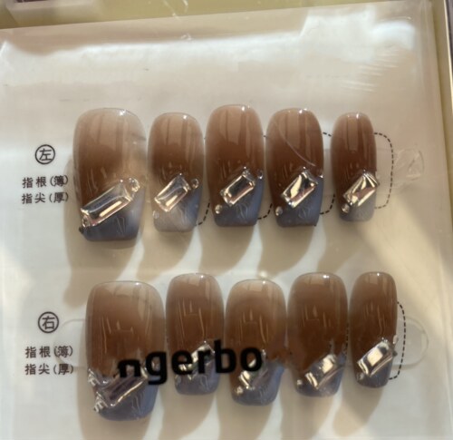指朴fingerbook同款 太妃糖 纯手工穿戴甲小红书秋冬反复使用甲片