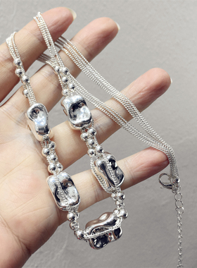 新款简约小众设计冷淡风不规则立体方块多层次串珠项链锁骨链颈饰