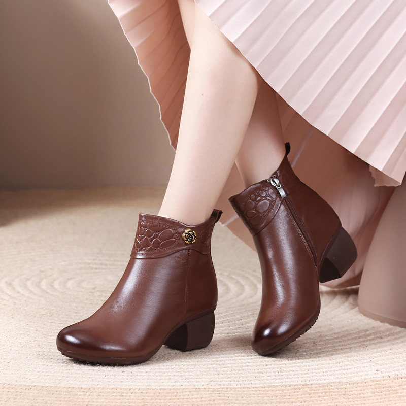 牛皮短靴原创复古妈妈鞋软底中跟女鞋冬季加绒棉靴民族风真皮女靴