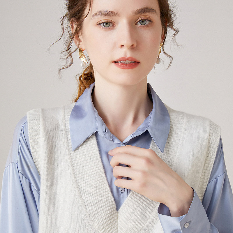 2025秋冬新款100%纯山羊绒衫女V领无袖毛衣休闲背心显瘦内搭坎肩,女装/女士精品,毛针织衫,淘宝优惠券,粉丝福利购,淘宝优惠卷