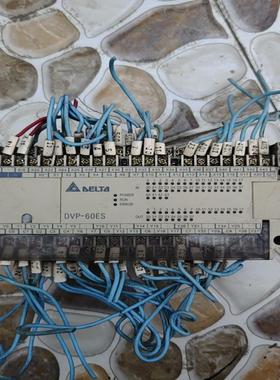 台达PLC DVP60ES00R2成色如图功能正常{天意设备}